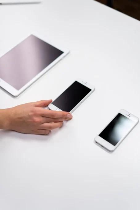 Compare iphone 16 e 17 vale a troca