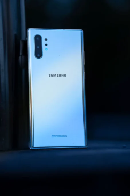 Samsung ou lenovo: descubra o notebook ideal