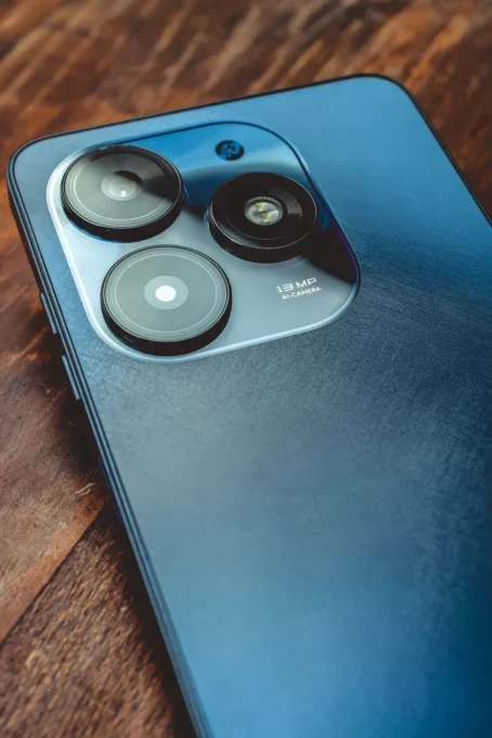 Celular barato com câmera incrível em 2025