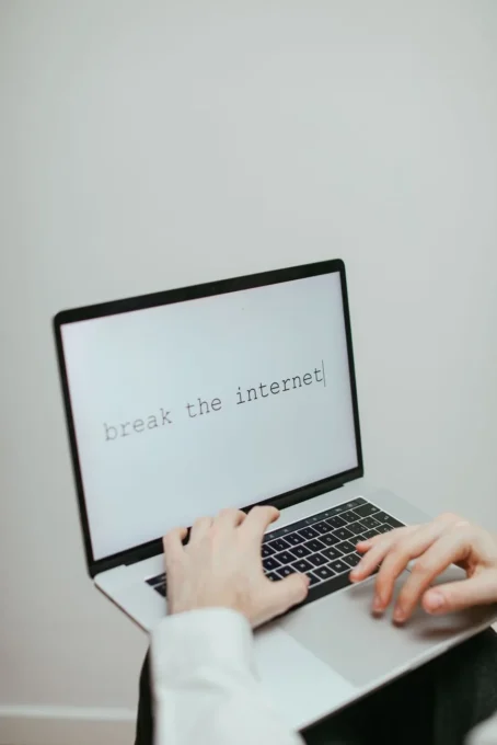 Internet: de onde veio e para onde vai até 2026